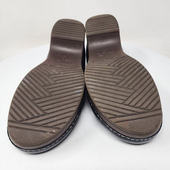 Dansko Beatrice Mary Jane Clog Women EU36/US5.5-6 Black Burnished Leather Clog - Picture 14 of 15